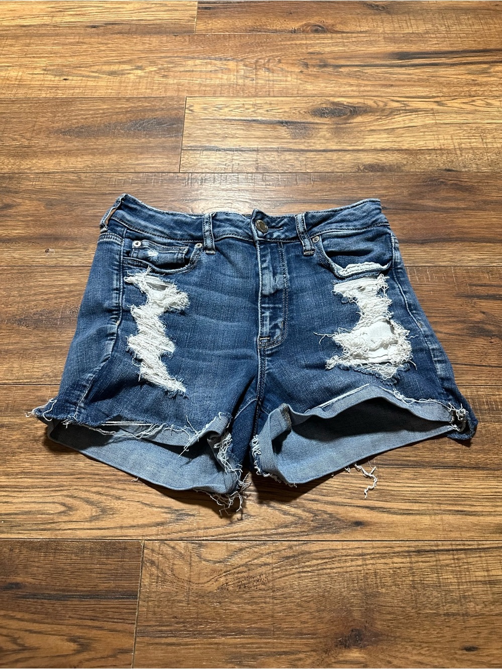 American Eagle “next level stretch x” hi-rise shortie distressed shorts size 8